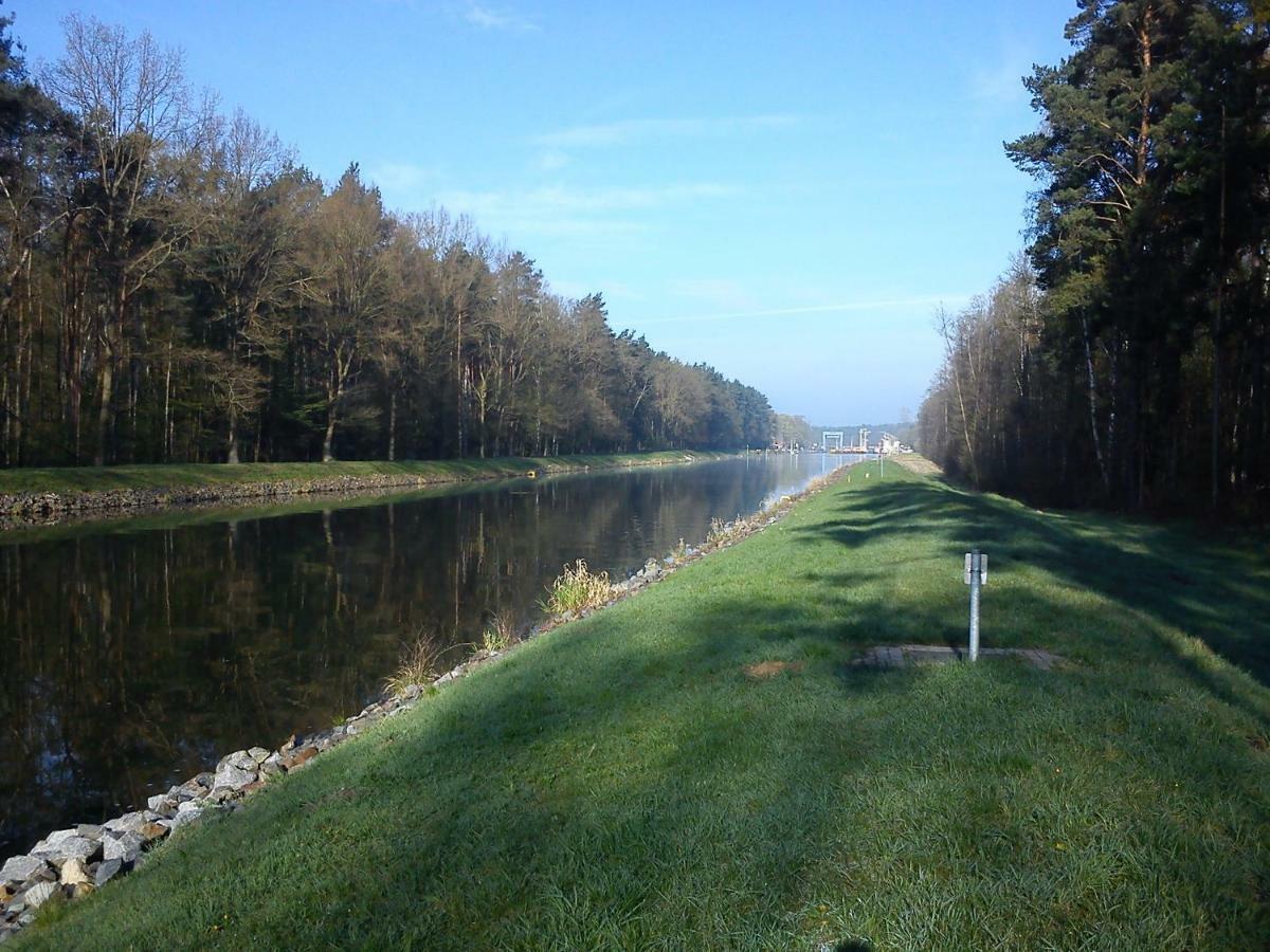 Ferienwohnungen 3 Birken Briesen  Bagian luar foto